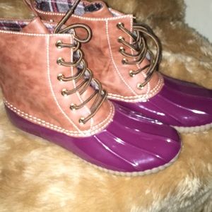 Yoki Brown and Purple Ankle Boots